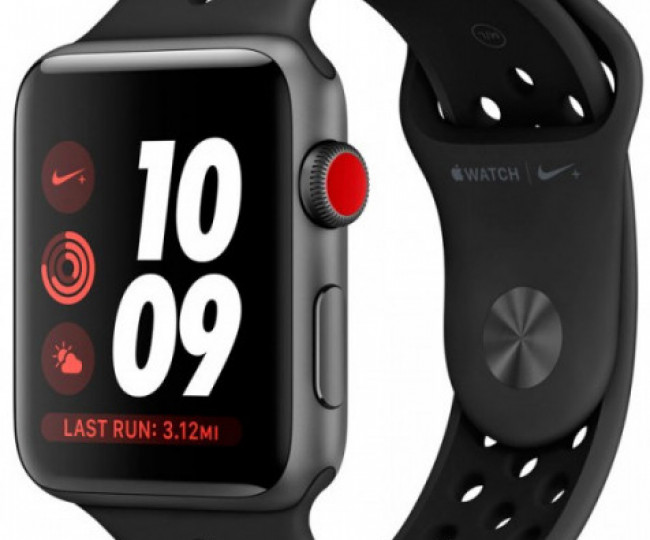 Apple Watch Series 3 Nike+ 42mm Space Alum Case with Black/Cool Gray Nike Sport Band (MQLD2) б/в